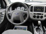 2005 Ford Escape XLT Dashboard