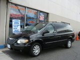 2006 Brilliant Black Chrysler Town & Country Touring #63596380