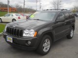 2005 Dark Khaki Pearl Jeep Grand Cherokee Laredo 4x4 #63671726