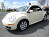 2010 Volkswagen New Beetle 2.5 Convertible Front 3/4 View