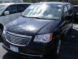 2012 Brilliant Black Crystal Pearl Chrysler Town & Country Touring #63913609