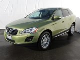 2010 Volvo XC60 T6 AWD R-Design Front 3/4 View