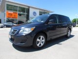 Atlantis Blue Metallic Volkswagen Routan in 2009