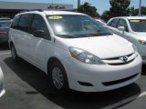 Arctic Frost Pearl Toyota Sienna in 2006