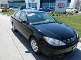 2005 Black Toyota Camry LE #63978322