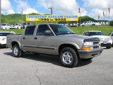 2001 Light Pewter Metallic Chevrolet S10 LS Crew Cab 4x4 #64034419