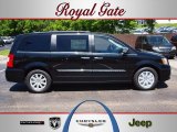 2012 Brilliant Black Crystal Pearl Chrysler Town & Country Touring - L #64034386