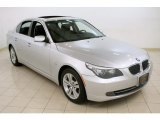 2009 BMW 5 Series 528xi Sedan