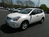 Pearl White Nissan Rogue in 2012