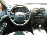 2009 Kia Borrego LX V6 4x4 Dashboard