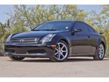 2003 Infiniti G 35 Coupe Front 3/4 View