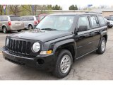 2009 Brilliant Black Crystal Pearl Jeep Patriot Sport #64228945