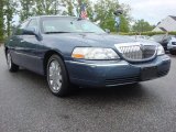 2005 Norsea Blue Metallic Lincoln Town Car Signature Limited #64228274
