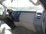 2008 Ford F550 Super Duty XL SuperCab 4x4 Utility Truck Dashboard