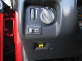 1998 Pontiac Firebird Coupe Controls