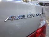 2004 Toyota Avalon XLS Marks and Logos