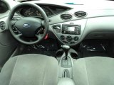 2004 Ford Focus ZX5 Hatchback Dashboard