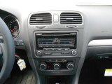 2012 Volkswagen Golf 2 Door Controls