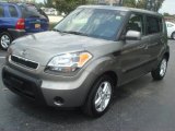 2010 Kia Soul +