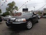2011 Black Lincoln Town Car Signature Limited #64925234