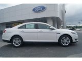 2013 White Platinum Tri-Coat Ford Taurus SEL #65138105
