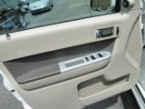 2011 Mercury Mariner Premier V6 AWD Door Panel