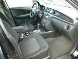 2006 Mitsubishi Outlander SE 4WD Charcoal Interior