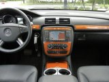 2007 Mercedes-Benz R 320 CDI 4Matic Dashboard