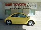 2010 Sunflower Yellow Volkswagen New Beetle 2.5 Coupe #65361499
