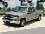 1998 Chevrolet C/K C1500 Silverado Extended Cab Front 3/4 View