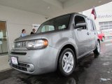 Steel Gray Nissan Cube in 2009