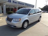 2008 Bright Silver Metallic Chrysler Town & Country Limited #65481358