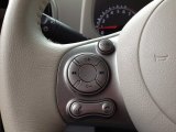 2011 Nissan Cube 1.8 S Controls