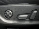 2009 Audi A4 2.0T Sedan Controls