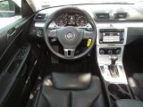 2010 Volkswagen Passat Komfort Sedan Dashboard