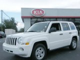 2008 Stone White Clearcoat Jeep Patriot Sport #544704