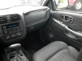 2004 Chevrolet Blazer LS Dashboard