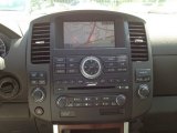 2010 Nissan Pathfinder LE 4x4 Controls