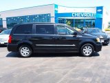 2011 Brilliant Black Crystal Pearl Chrysler Town & Country Touring #65853080