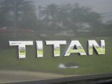 2004 Nissan Titan SE King Cab Marks and Logos