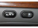 2005 Ford Crown Victoria LX Controls