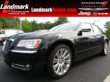 2011 Gloss Black Chrysler 300 C Hemi #66080047