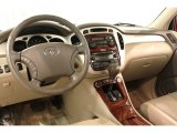 2004 Toyota Highlander Limited V6 4WD Dashboard