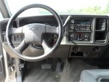 2005 Chevrolet Silverado 1500 LS Extended Cab Dashboard