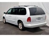 1997 Dodge Grand Caravan ES Exterior