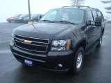 Black Chevrolet Suburban in 2008