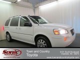Frost White Buick Terraza in 2006