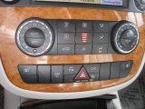 2009 Mercedes-Benz R 320 BlueTEC 4Matic Controls
