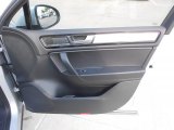 2012 Volkswagen Touareg TDI Sport 4XMotion Door Panel