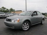 2006 Ford Five Hundred SEL Front 3/4 View